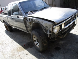 1993 TOYOTA TRUCK GRAY XTRA CAB 3.0L MT 4WD Z15076
